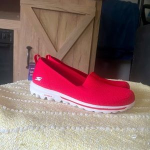 Skechers GO Walk slip on